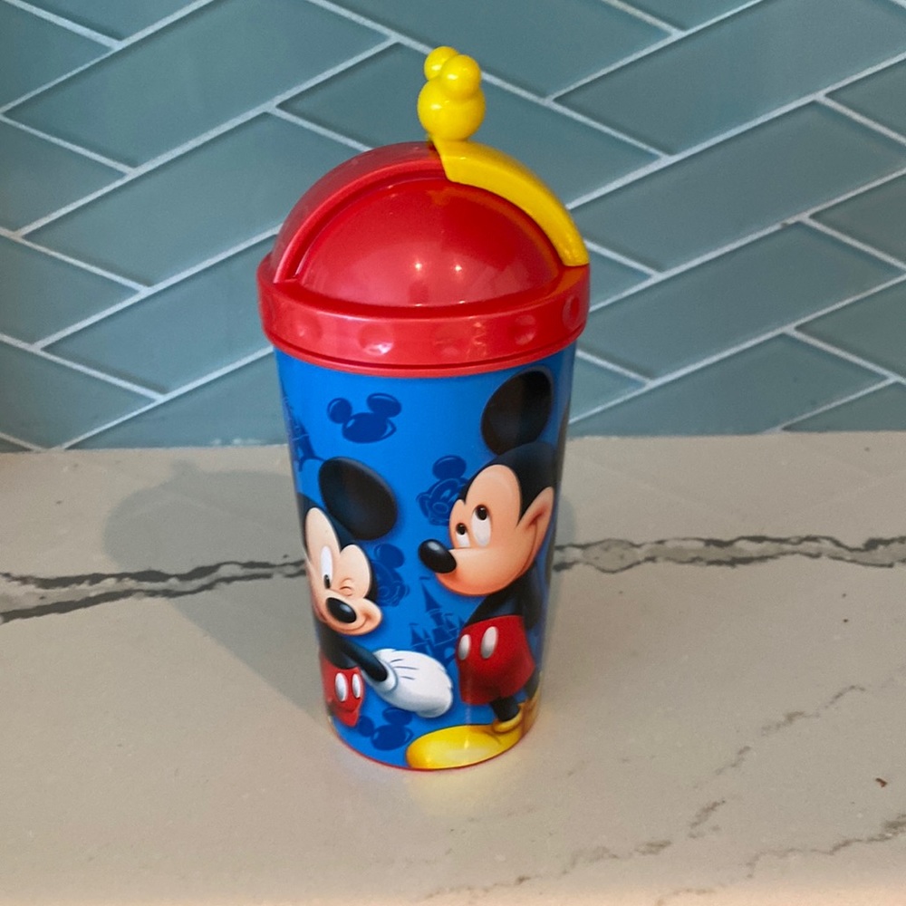 Bundle of 2 kids cups